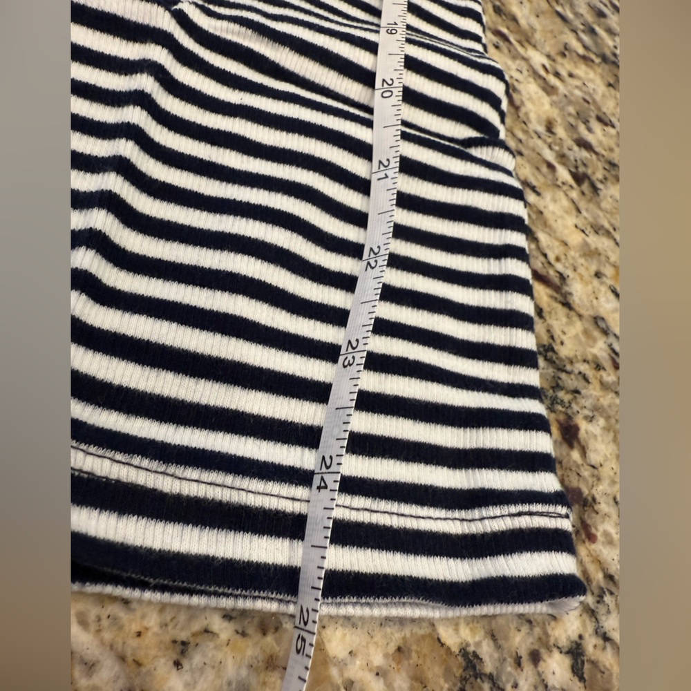 Banana Republic Factory ribbed elbow sleeve tee blue white stripe SZ LG - Picture 11 of 13